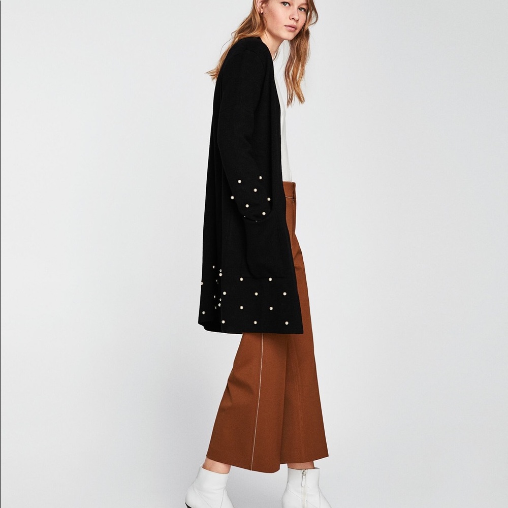 🆕 Zara knit sweater coat with pearl beads.